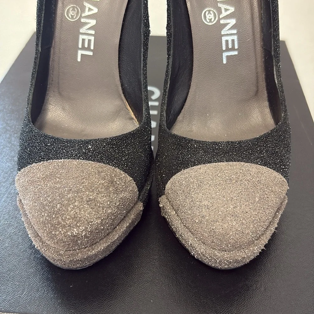 CHANEL Glitter CC Interlocking Black Heels